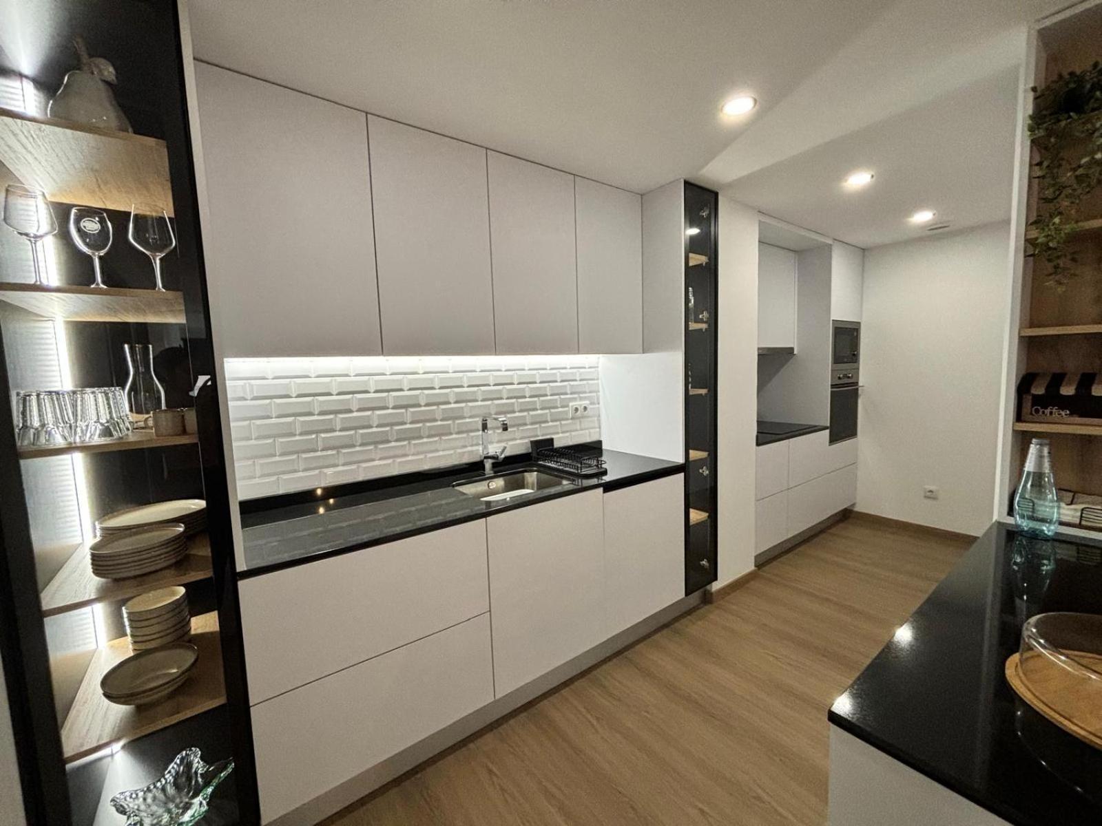 Pink House Apartment Moncao Bagian luar foto